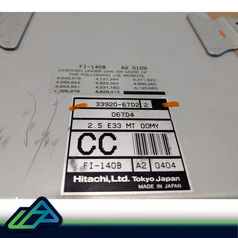 2000 Suzuki Grand Vitara 2.5L MT ECU módulo de controle de motor 33920-67D2 CC - Imagem 3 de 4