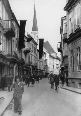 Flags of mourning Bad Ischl on occasion of death of Franz Lehar Up- Old Photo