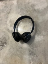 AKG Y50BT Bluetooth Black Headphone with Case and Charging cable