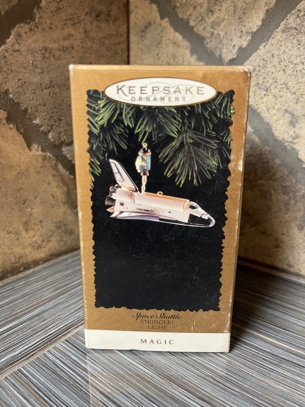 1995 Hallmark Keepsake Ornament Space Shuttle NASA