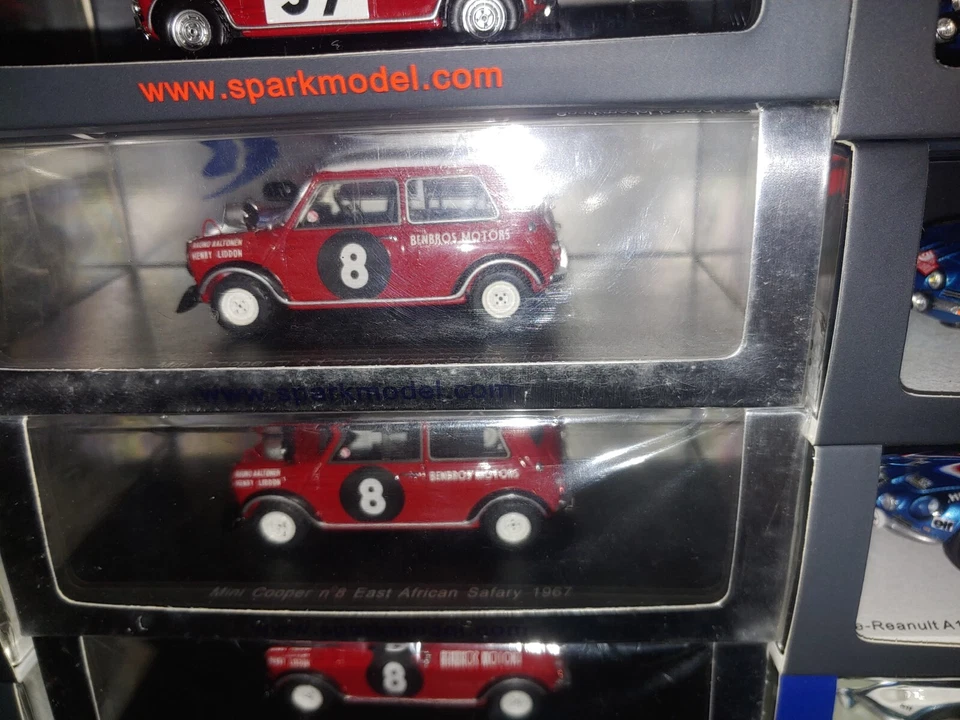Spark S2660 MINI COOPER Rally East African SAFARI 1967 Aaltonen - 1:43 RARE - Immagine 4 di 4