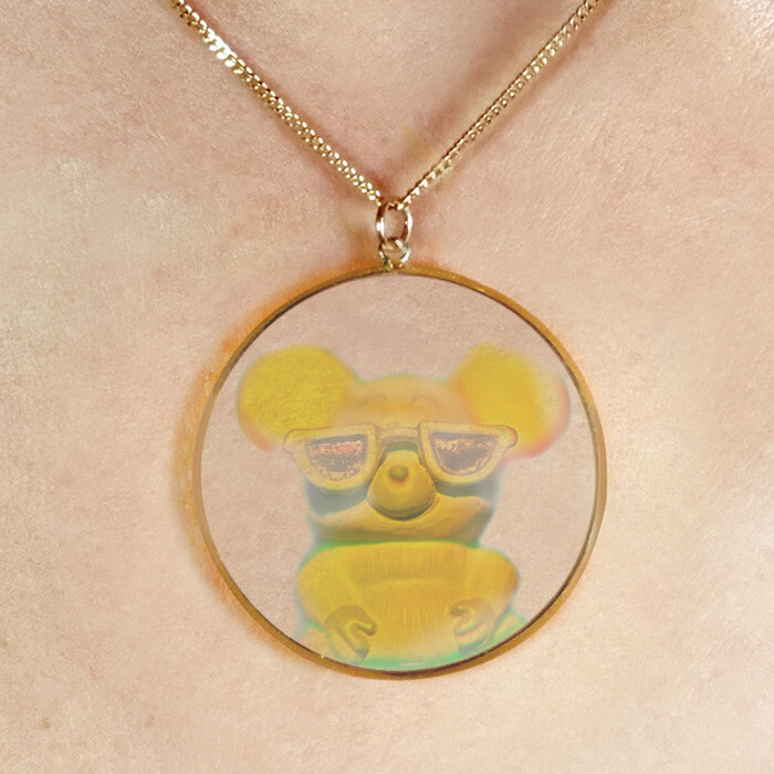9ct Gold Hologram Pendant - Cool Mouse (Large) + 20"" Chain