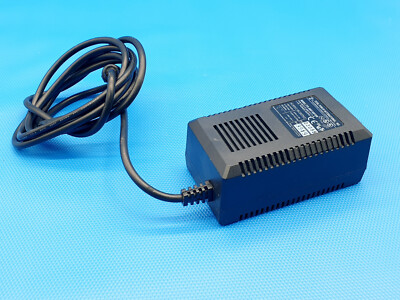 Total Power TFR-08D150FSUD P/N HES15-08015-F1-S Netzteil 100-240V Netzadapter 5A