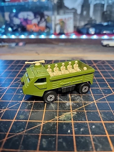 Matchbox Vintage Personnel Carrier Army Green Superfast Lesney England # 54 1978