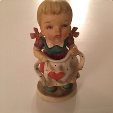 Vintage Mother  s Helper Girl Apron Heart Blond Pigtails Figurine