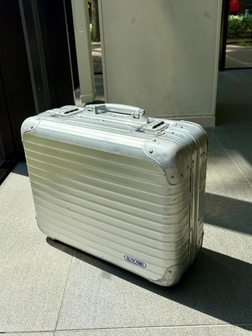 Rimowa Topas Board Case Suitcase Silver 928.45 Maintenanced | eBay