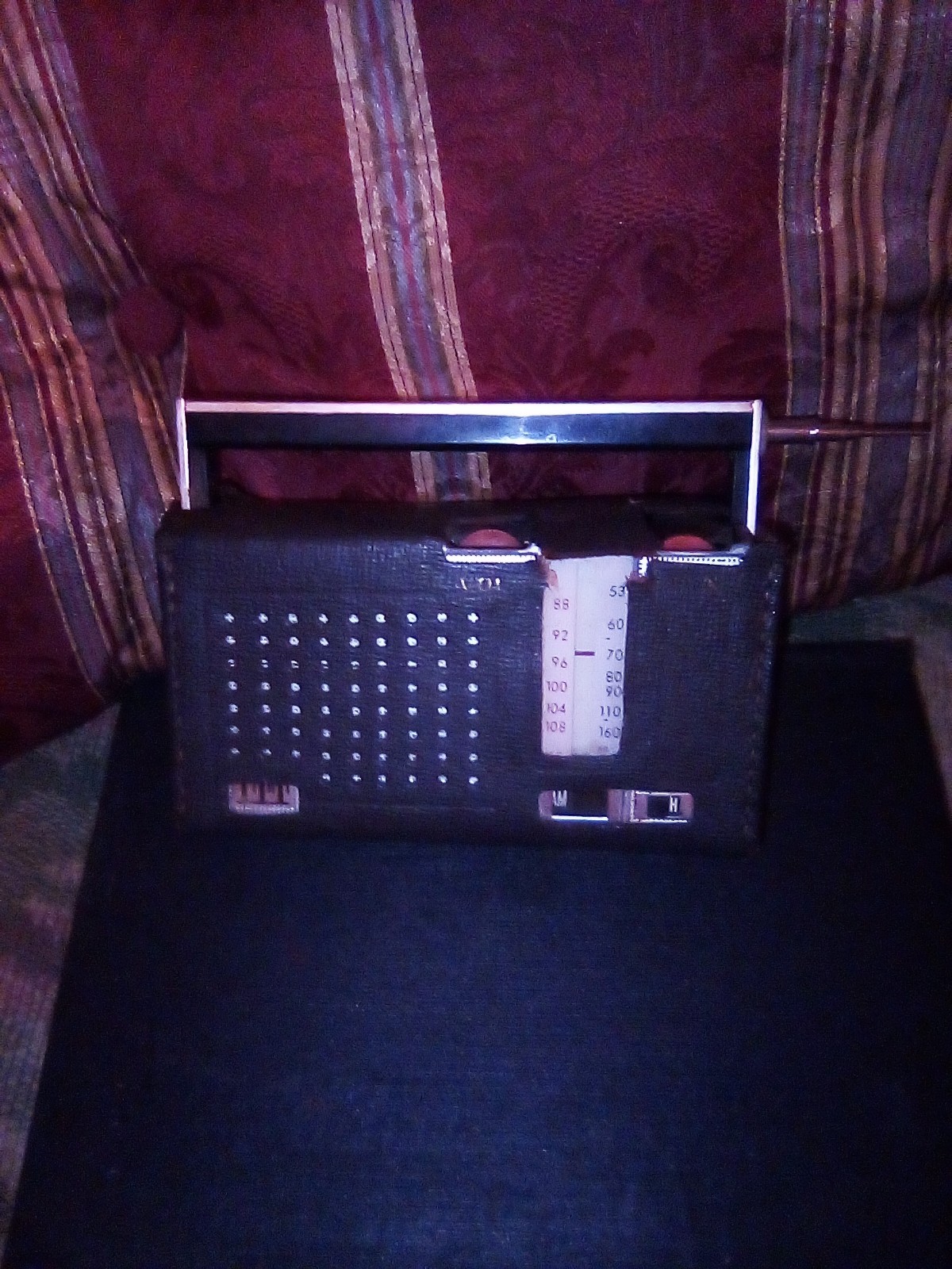 ITT Transistor Radio AM/FM Portable Vintage Retro | eBay