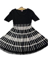 Candies Dress Small Woman Juniors Pleated Black Gray Knit Sweater Fit And Flare