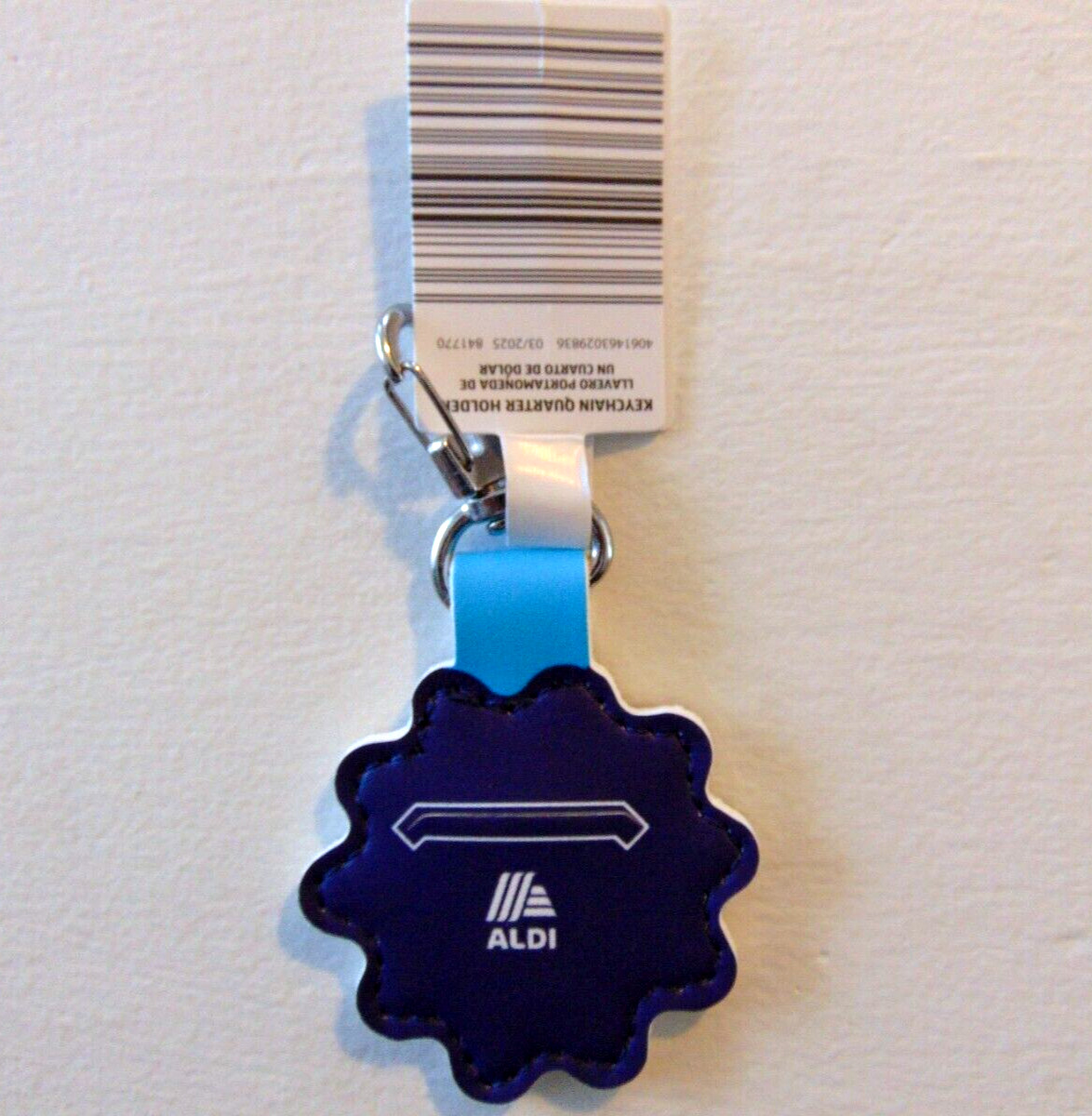 ALDI Gear Keychain Quarter Holder Keeper AOS Flower 2025 New B