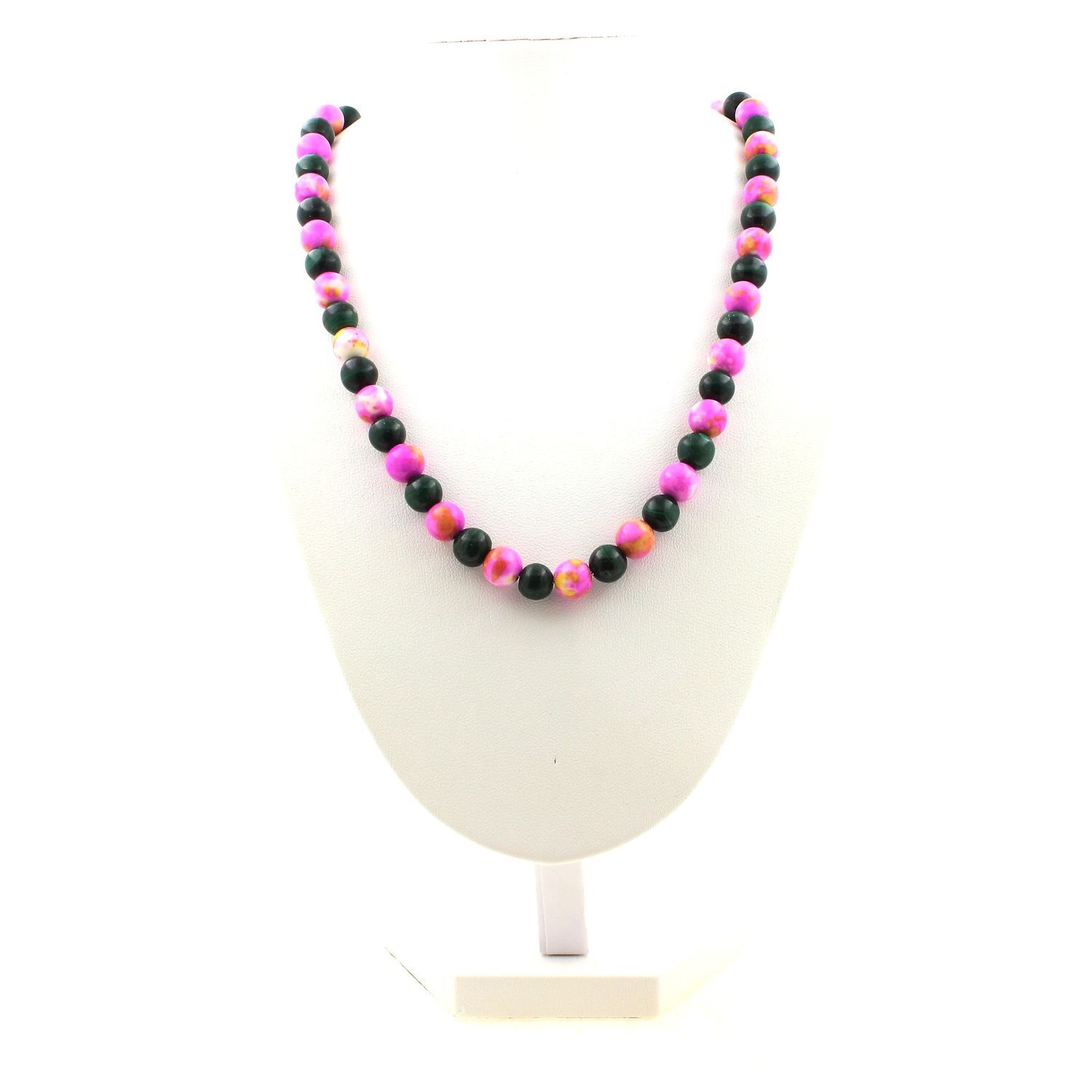 Collier en Malachite verte et Jaspe rose symbole de tendresse