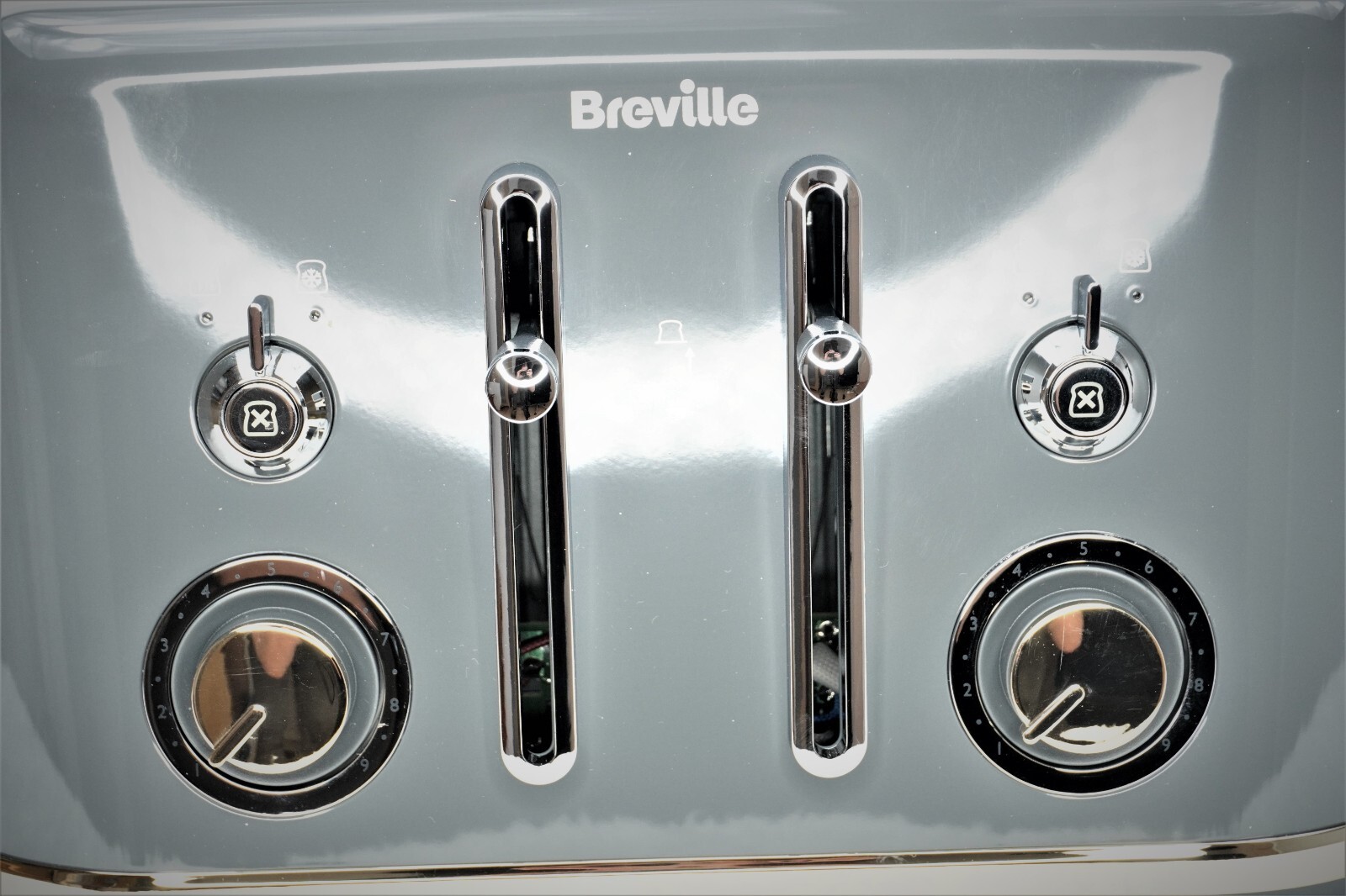 Breville VTR013 Curve 4 Slice Toaster Grey Mostra Collection eBay