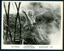 Seven Women From Hell ’61 DENISE DARCEL WITH ARMS IN THE AIR