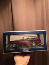 VOLVO 1800 ES USA VERSION 1972RED Norev 1:18 188723