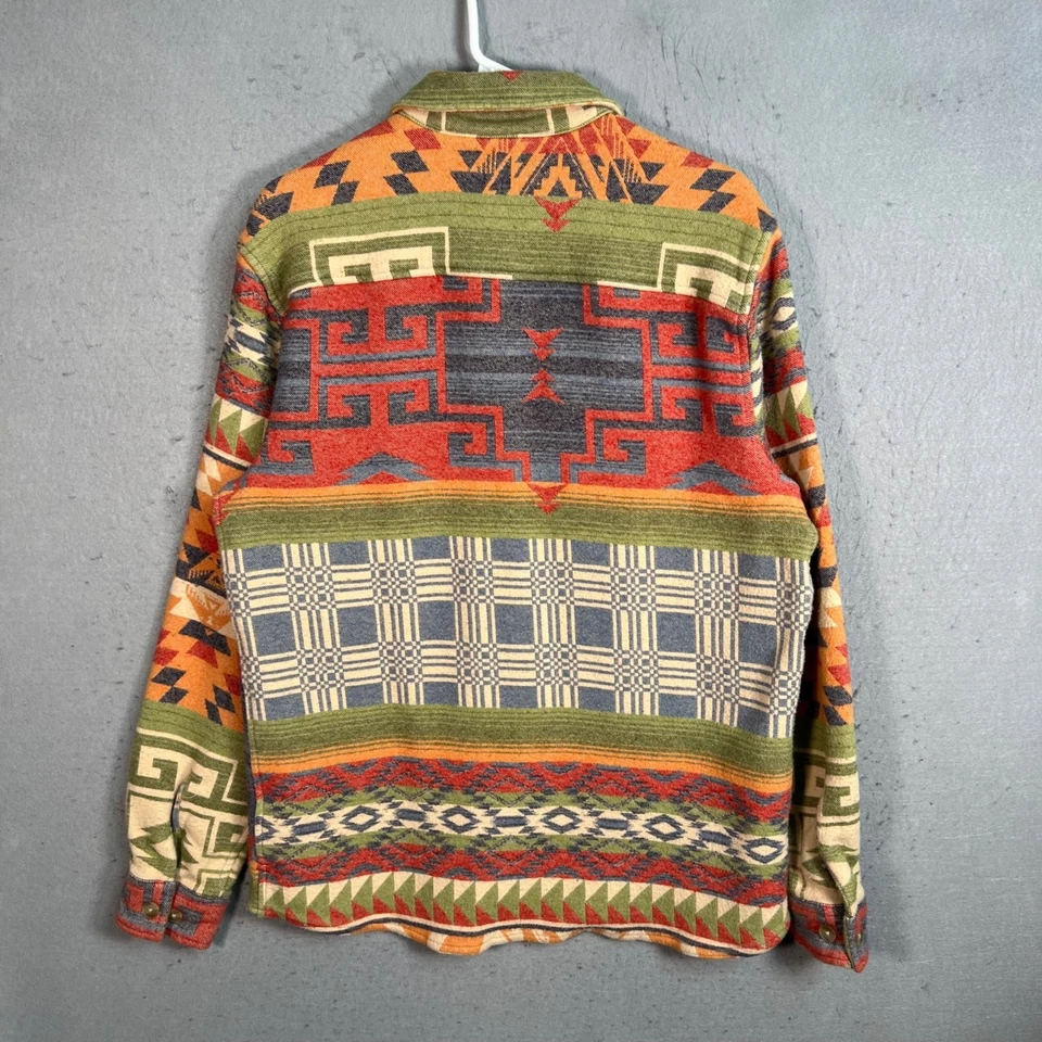 Urban Outfitters BDG Aztec Pattern Cotton Shirt Mens Size Small Long Sleeve - Image 2 of 4