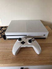 Microsoft Xbox One S 1TB White Console + Controller + Cables