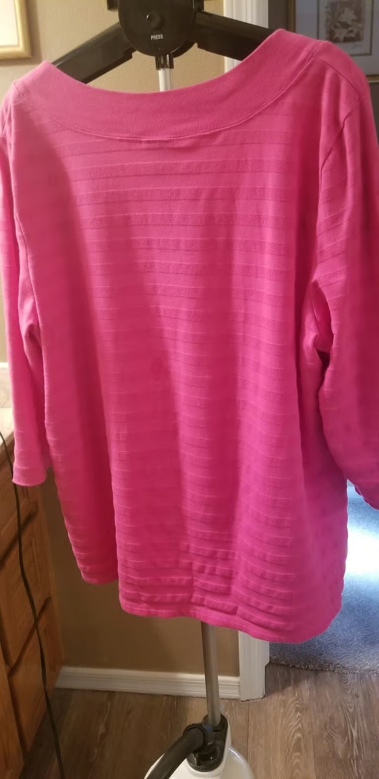 Basic edition Pink pullover top 3x - image 5