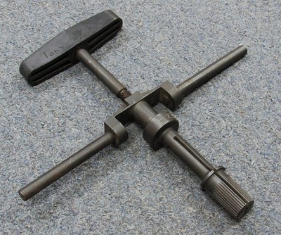 Kent-Moore J-39195 Converter End Play Checker Tool 4L80E
