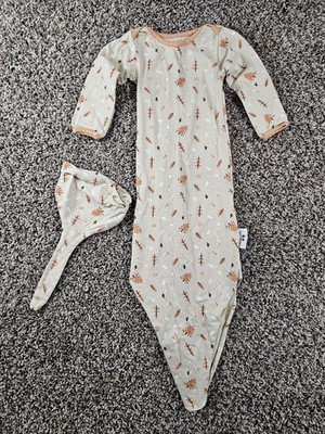 Miracle Baby Sz 0-6M Knotted One Piece Long Sleeve w/ Hat Tree Print Unisex