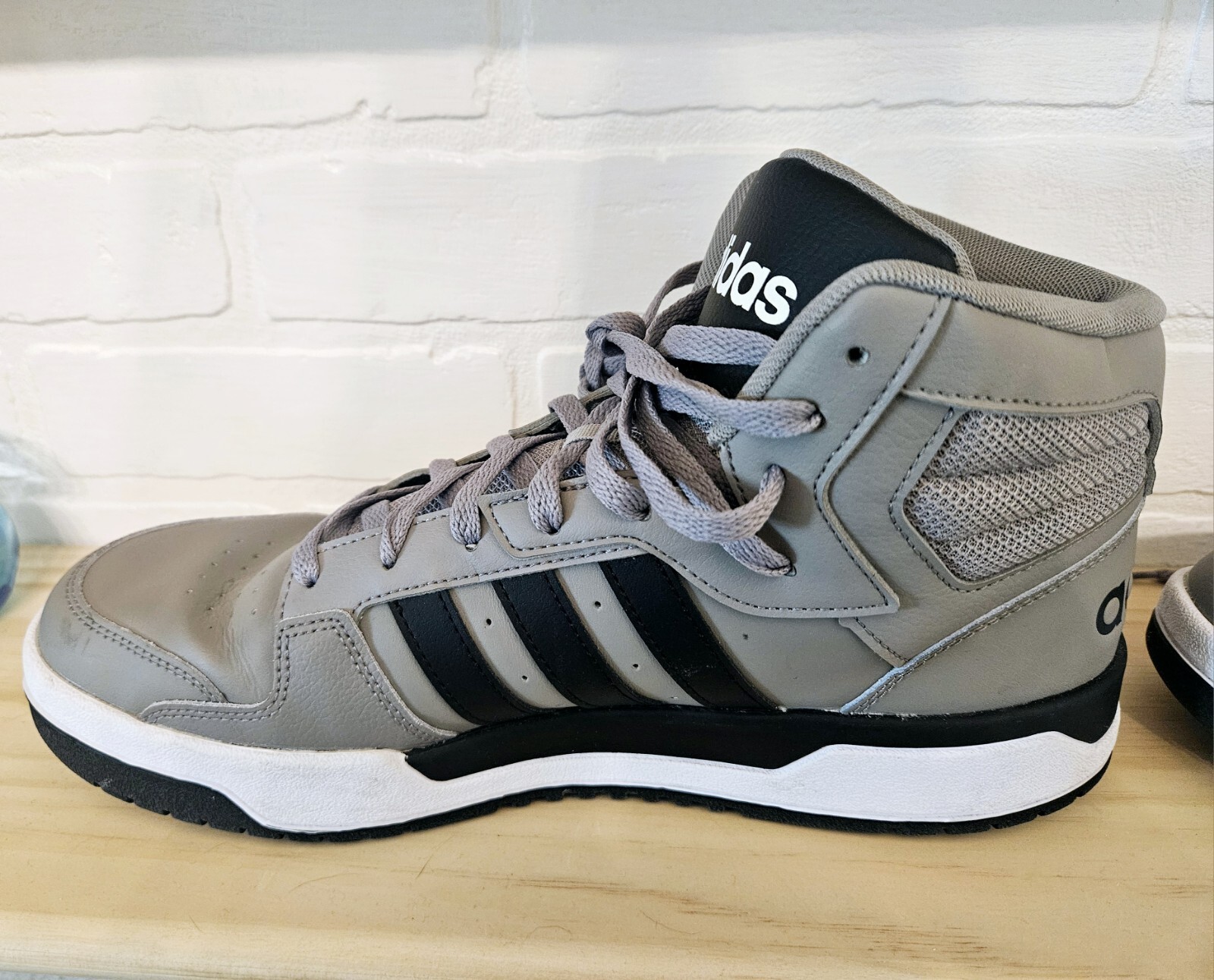 MEN'S ADIDAS ENTRAP MID BASKETBALL SHOE HIGH TOP SIZE… Gem