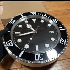 LUXURY Wall Clock (Brand New)