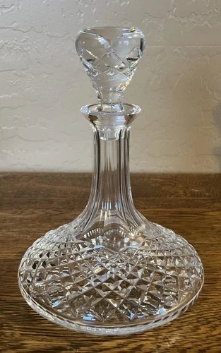 Vintage Waterford Crystal Alana Pattern Ships Decanter With Stopper 10"