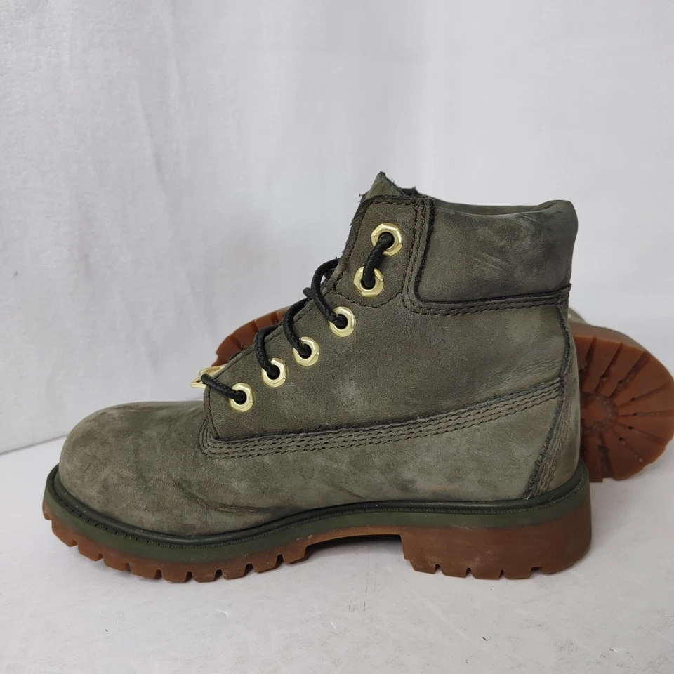 Timberland Green Suede Boots - Boys Size 13.5 - Image 3 of 4