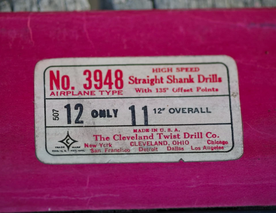 The Cleveland Twist Drill Co. Brocas de perforación tamaño 11 avión 1 doz. Hecho en USA Foto 2 de 4