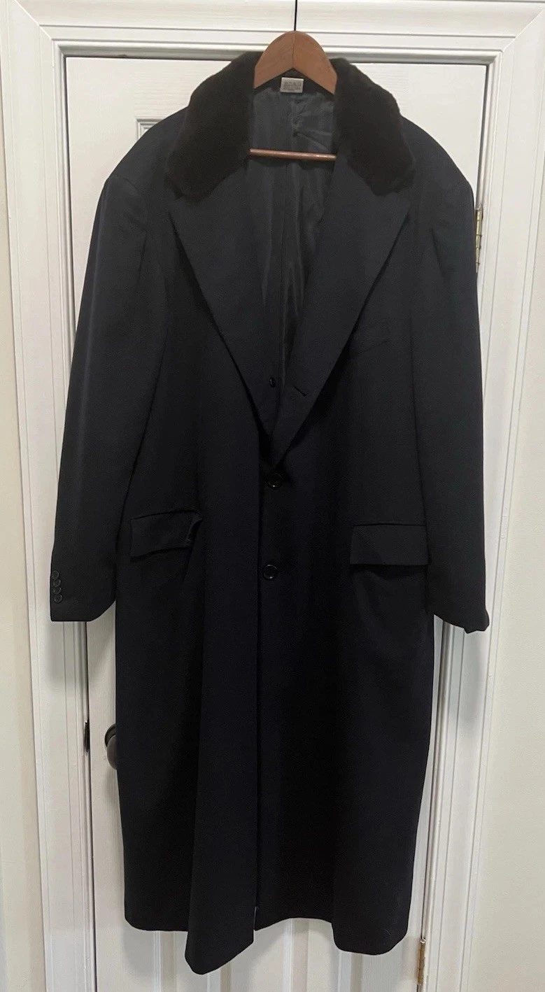 Kiton 100% Cashmere Coat, fur collar. Size IT60 R8