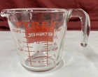 PYREX MEASURINGING CUP - 2 Cup, "J" HANDLE, w/Kitchen Etc. Logo Vintage