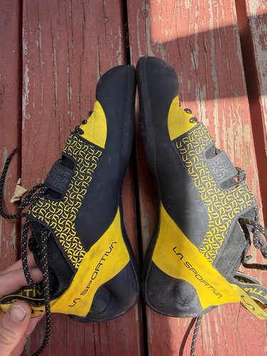 La Sportiva Katana Lace Climbing Shoes