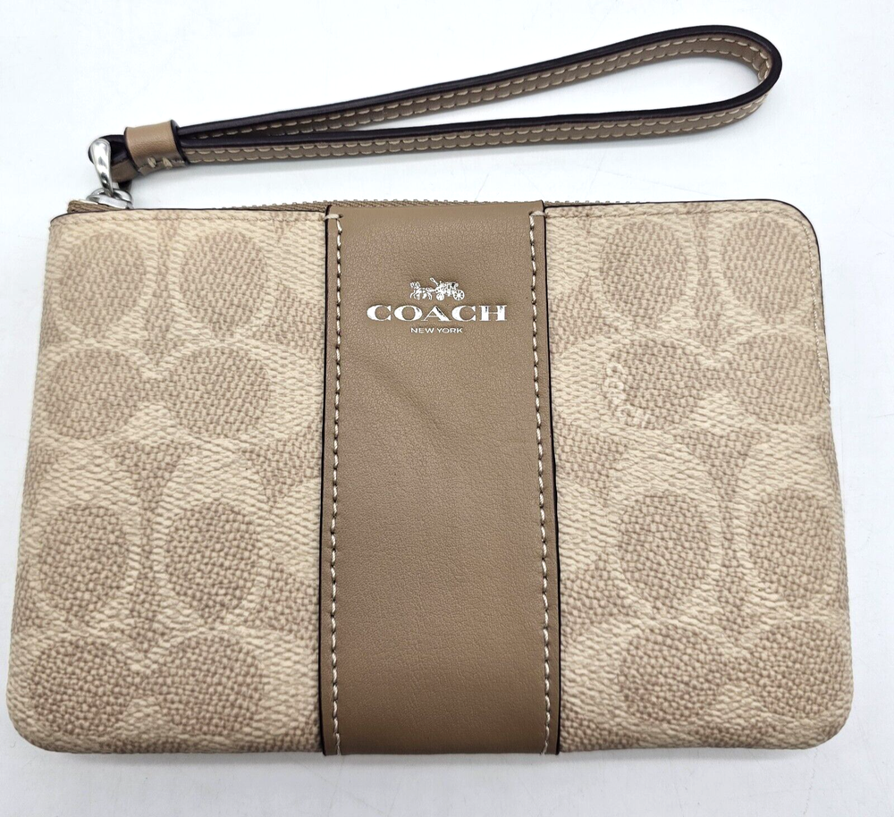 Coach Wristlet Signature Wallet Corner Zipper Light Saddle
