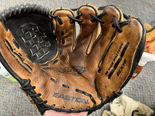 12" Easton Rebel Series Baseball Glove ECX12 Game Ready