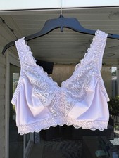 Breezies Soft Support Lace Wirefree Unlined Bra Fashion XL Purple A713658