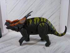 Triceratops Dinosaur Toy Figure with Moving Parts L4