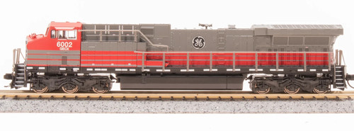 BROADWAY LIMITED 8576 N GE AC6000 GECX 6 gris y rojo, sonido Paragon4/DC/DCC | Zustand: New