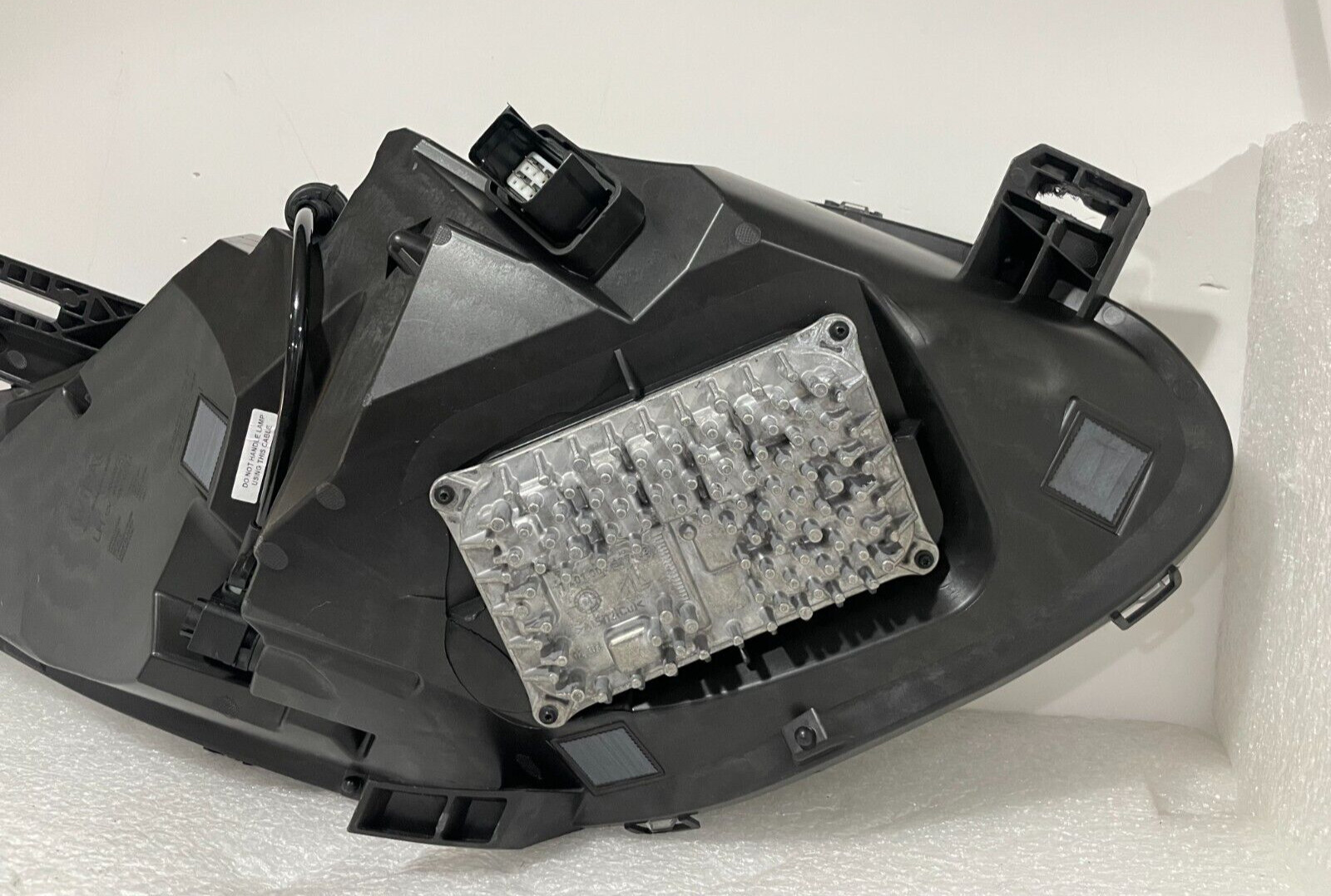 2024 2025 ASTON MARTIN DB12 LEFT SIDE DRIVER SIDE LED COMPLETE HEADLIGHT OEM