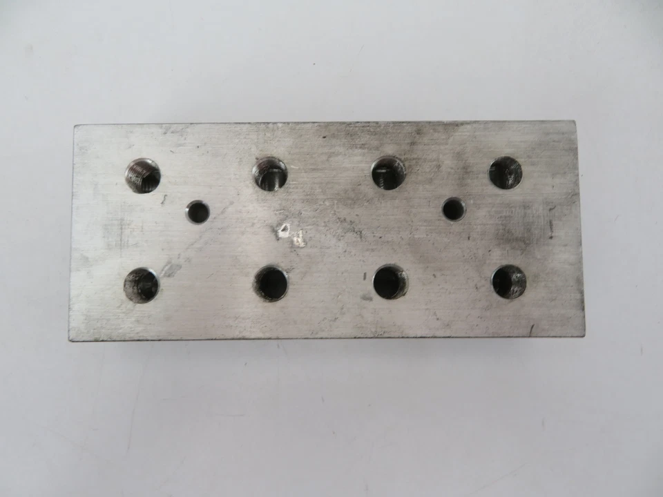 Optima Bus Corp 30640200 Streetcar AH-28 Trolley Shuttle Valve Terminal Block Foto 2 de 4