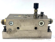 H20 JET SIDE MOUNT INTENSIFIER HYDRAULIC MANIFOLD 100055-4