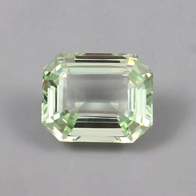 Natural Flawless Light Green Sapphire Radiant Loose Cut Gemstone 10.75 Ct 