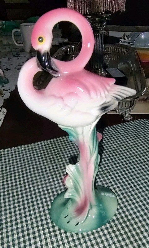 Vintage MCM Maddux of California 9 1/2" Bashful Pink Flamingo Figurine
