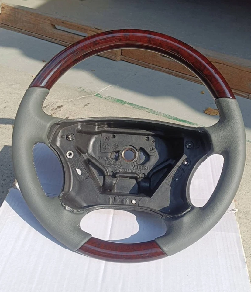 2001-07 for Mercedes C230 C240 C280 C350 W203 Steering Wheel Walnut Gray Leather - Image 4 of 4