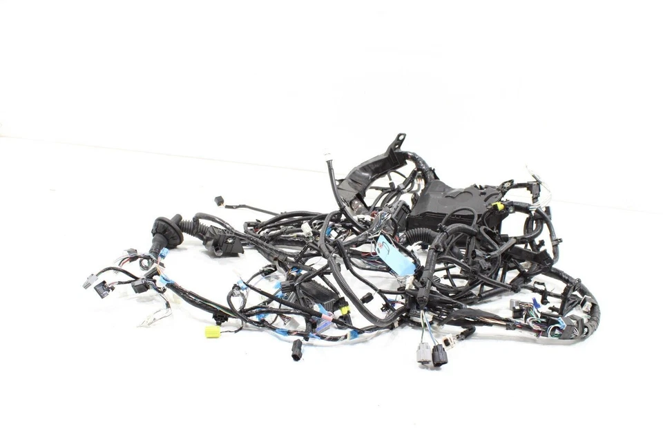 2023 TOYOTA PRIUS ENGINE ROOM & ROOF WIRE WIRING HARNESS W/ FUSE RELAY BOX OEM - Image 3 of 4