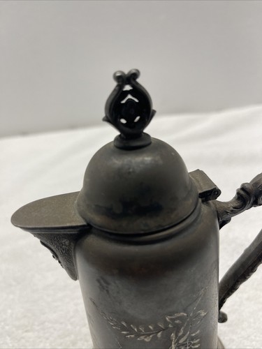 Warren Silver Plate Co QUADRUPLE PLATE NEW YORK 851 CREAMER early 20th Century - Picture 7 of 12