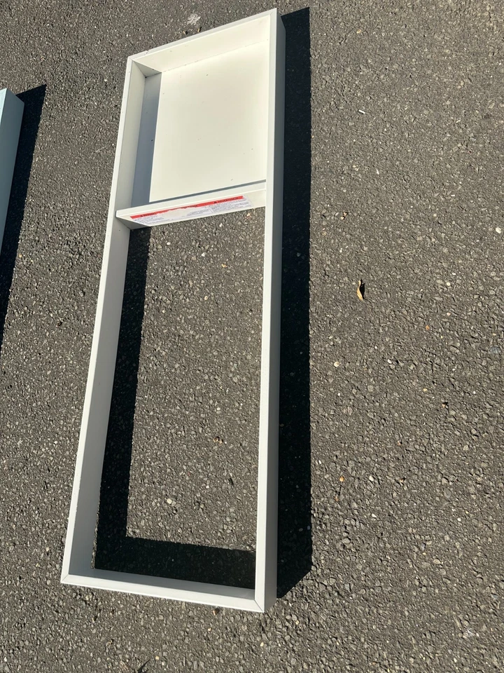 tampo de mesa de troca infantil Pottery Barn (2x). Branco e azul claro. - Imagem 2 de 3