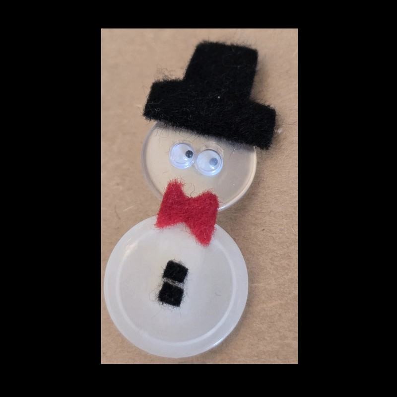 Handmade Snowman Pinback Brooch Button Pin Black Top Hat Googly Eyes Red Bow Tie