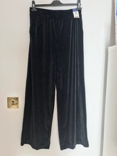 Matalan Papaya Black Velvet Wide Leg Elasticated Waist Trousers. L30. UK10. BNWT