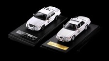 Rollin 1:64 CHP CV (2-car set) California highway patrol - Polar Bear - SMPV