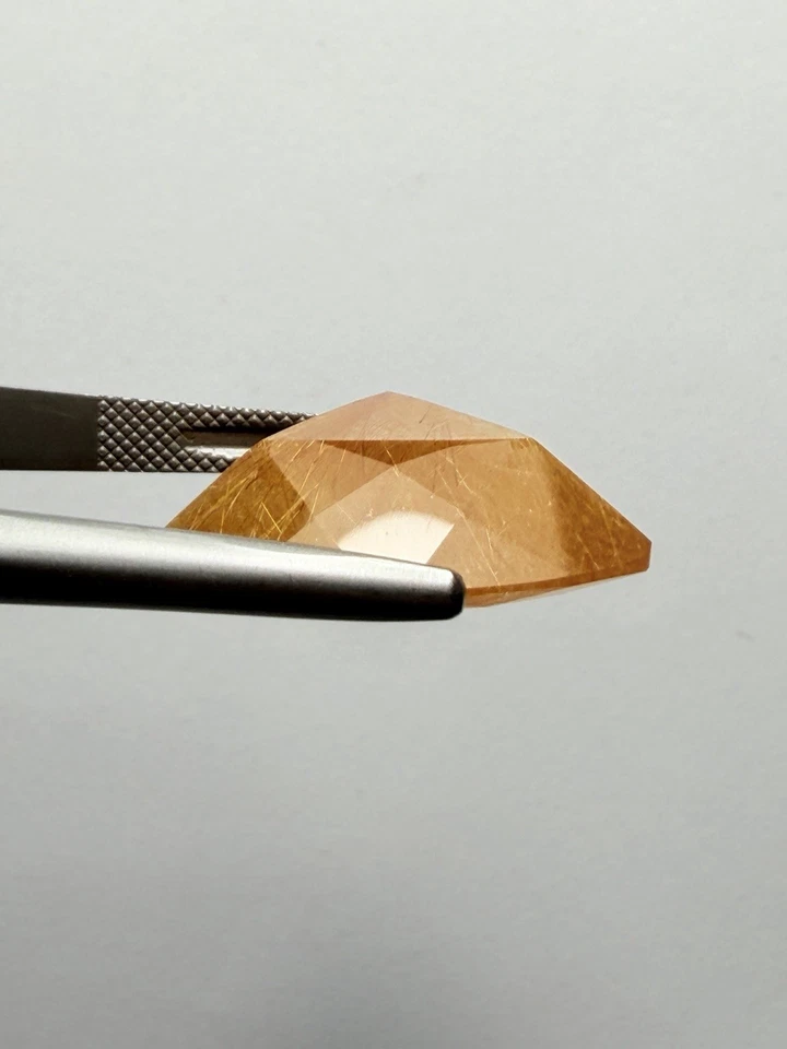 R0017- Cuarzo rutilado, cuarzo rutilo, pelo de ángel, rojo rutilado, aguja de rutilo Foto 4 de 4