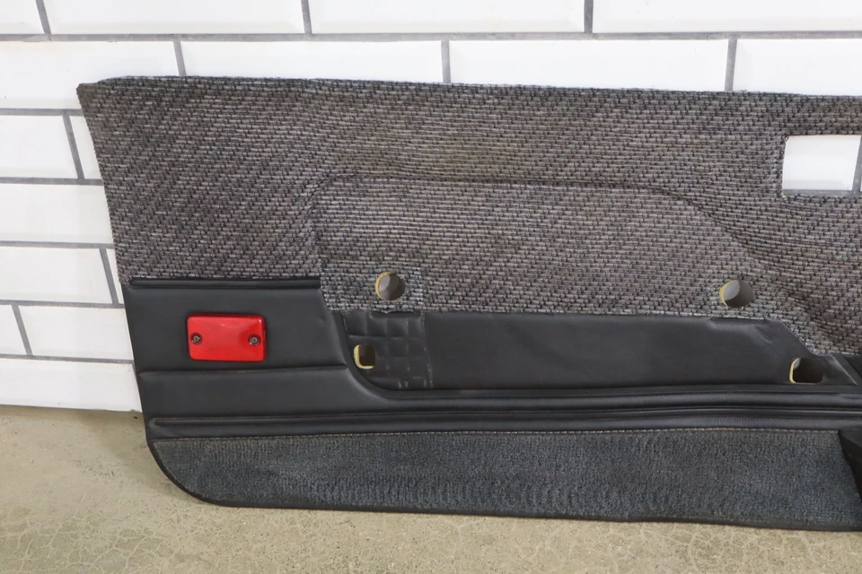 1984-1985 Toyota Celica conversível esquerdo e direito conjunto de painel de acabamento de porta interior - Imagem 3 de 4