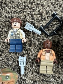LEGO 75920 JURASSIC WORLD RAPTOR ESCAPE 2015 INCOMPLETE ~ Please Read
